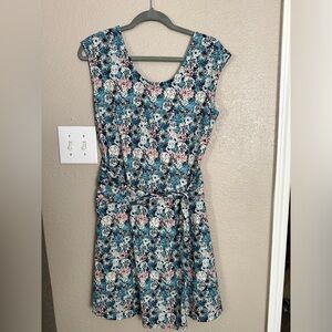 Patagonia Seabrook twist dress in Furnai Floral
